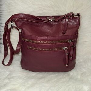 Elegant Burgundy Leather Shoulder Bag